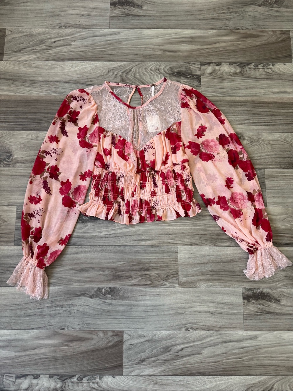 NWT Free People Daphne Blouse in Romantic Combo Lace Yoke Puff Sleeve Size Med - Picture 1 of 12